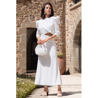 Vestido Branco Assimétrico com Mangas Embaluada