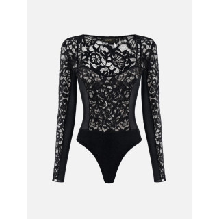 Body em renda com decote quadrado