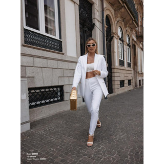 Calça de Alfaiataria com Corte Slim