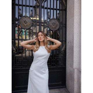 Vestido comprido com costas abertas