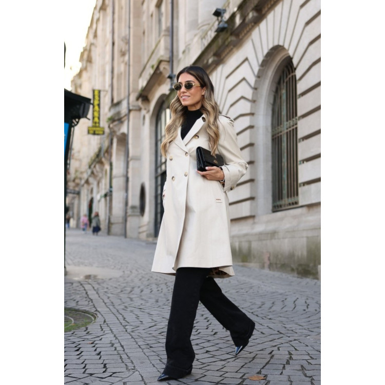 Gabardine lisa com botões